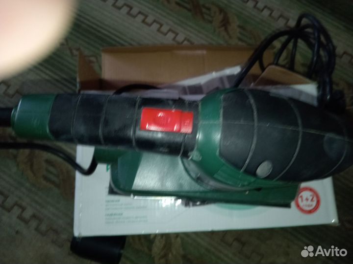 Шлифовальная машинка