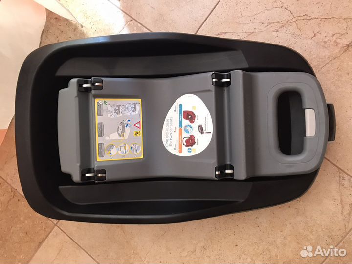 Maxi-Cosi Family Fix - база Isofix
