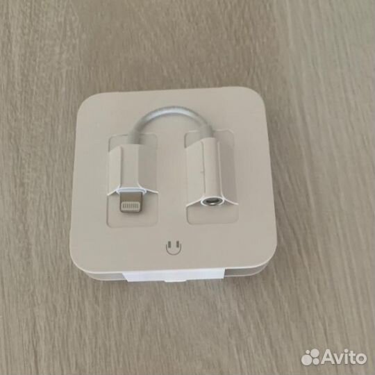 Наушники Earpods проводные