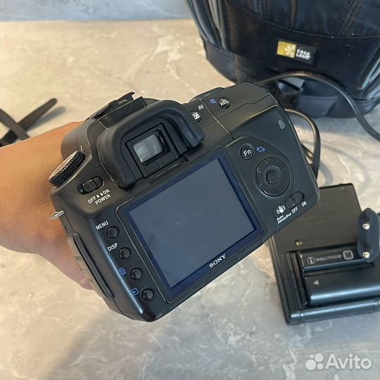 Зеркалльный фотоаппарат Sony a200