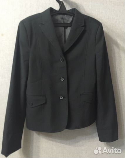Пиджак для девочки 140