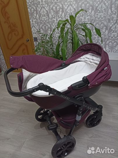 Продам коляску 2 в 1
