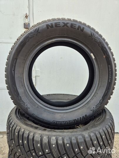 Nexen Winguard WinSpike 3 215/60 R16