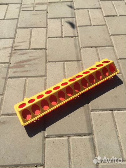 Кормушки и поилки