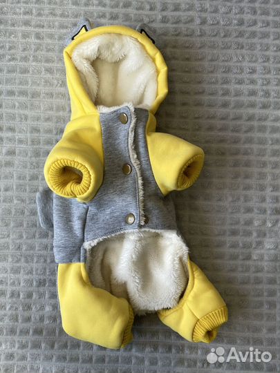 Комбинезон для маленькой собаки