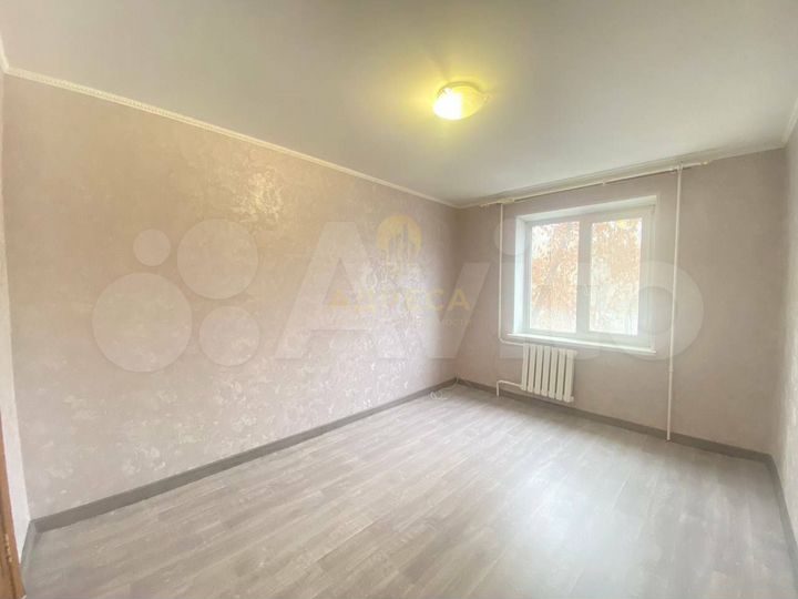 3-к. квартира, 65 м², 3/9 эт.