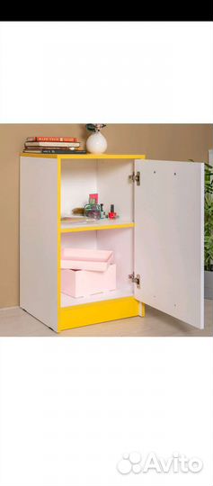 Тумба прикроватная