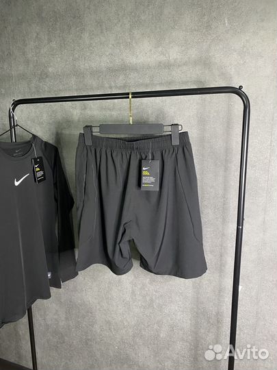 Шорты Nike (Новые)