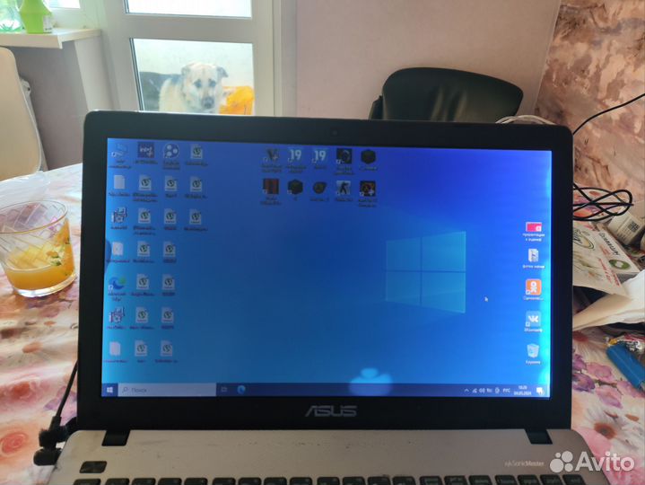 Ноутбук asus