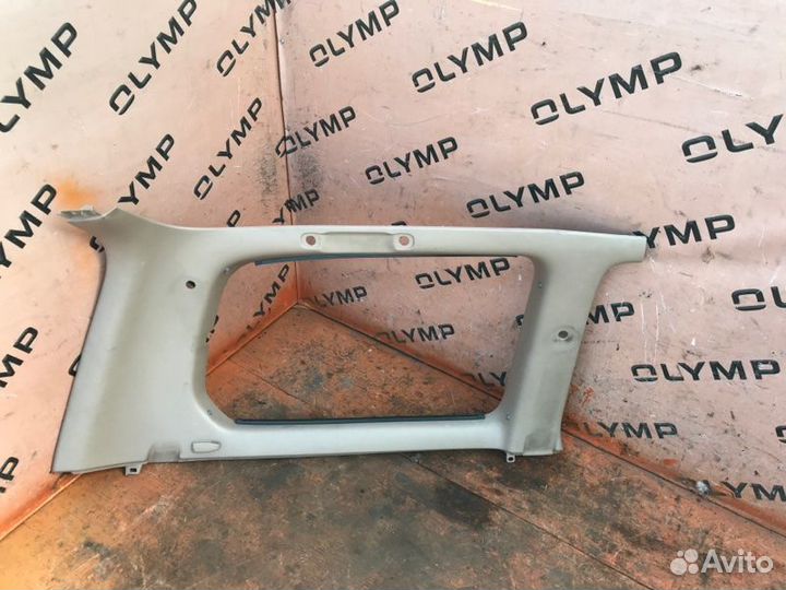 Обшивка багажника левая Toyota Land Cruiser UZJ100