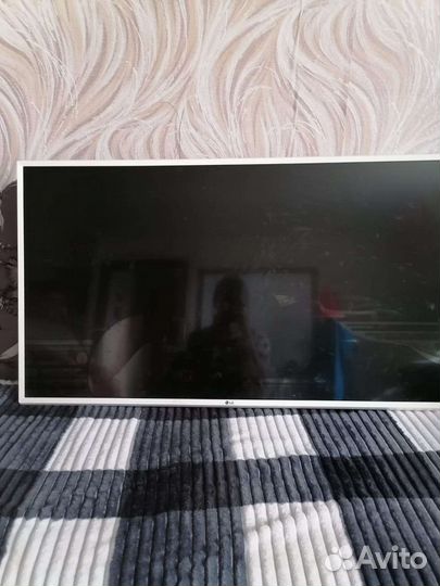 Телевизор lg на запчасти