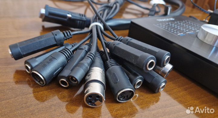 Motu Track16 аудиоинтерфейс/DSP