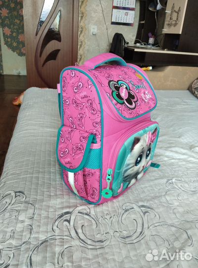 Школьный рюкзак