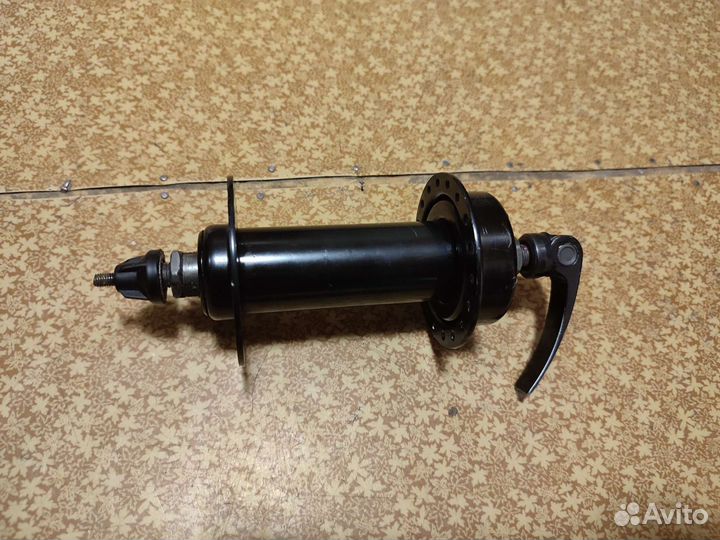 Запчасти на велосипед(втулки, трещотка )