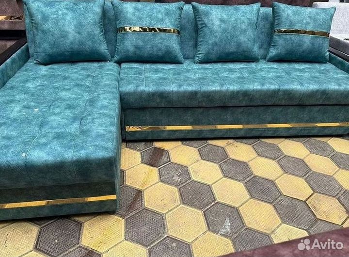 Диван угловой на заказ не б/у