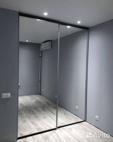 Шкаф в прихожую