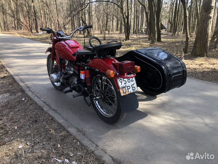 Мотоцикл Урал 8.103