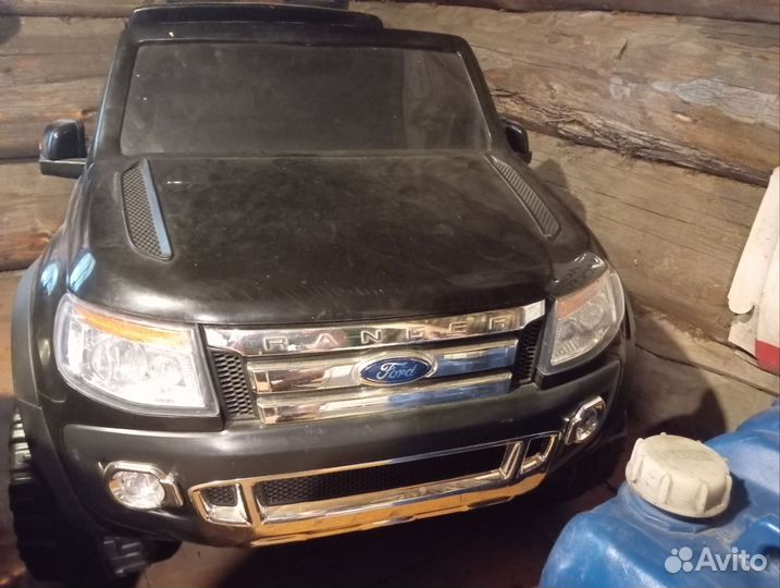 Детский электромобиль бу