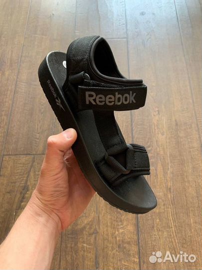 Сандалии мужские reebok