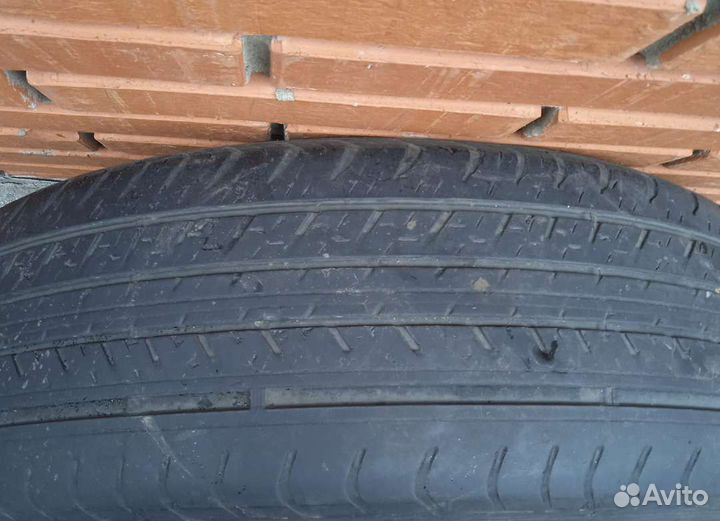 Dunlop Grandtrek AT1 225/60 R18