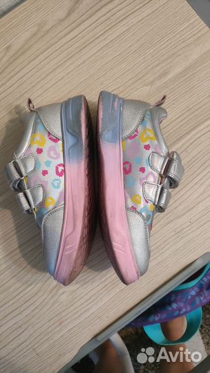 Кроссовки futurino 32