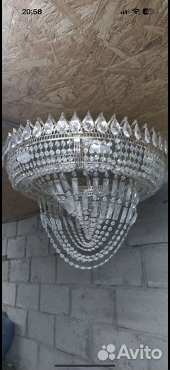 Люстра хрустальная