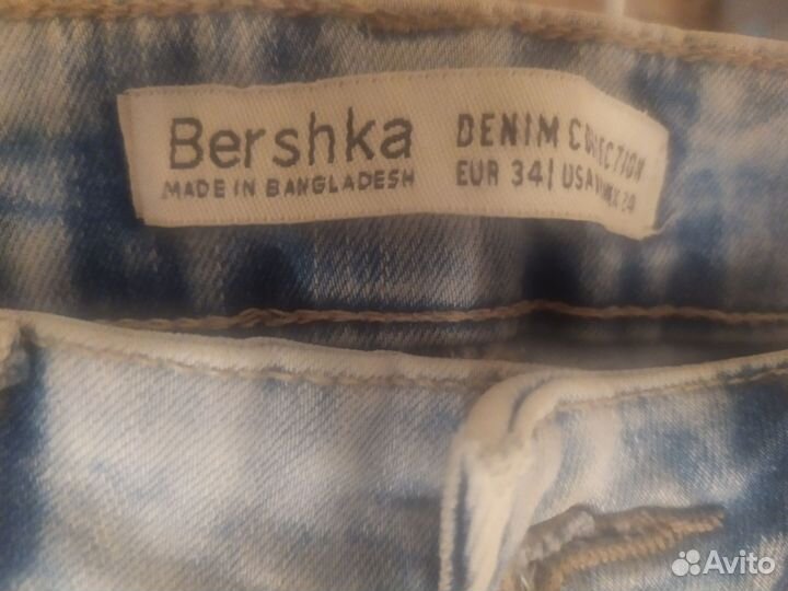 Джинсы bershka