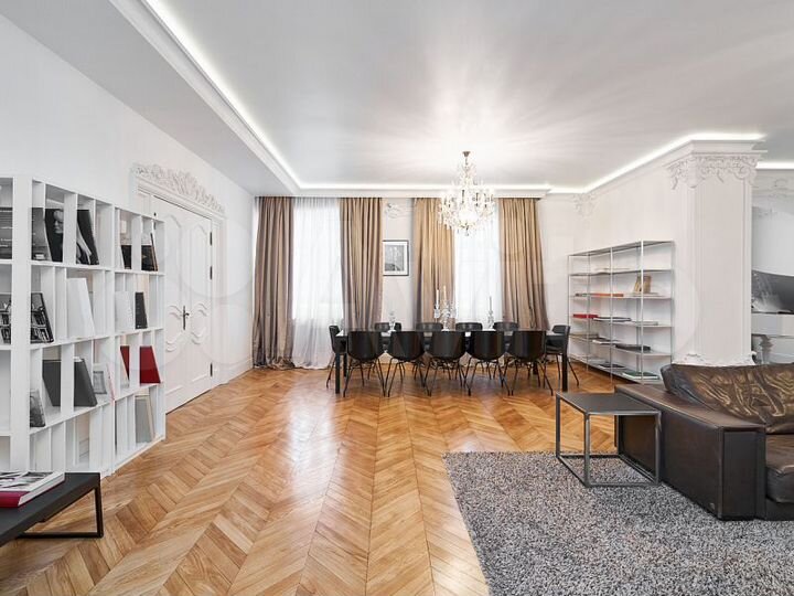 5-к. квартира, 340 м², 2/8 эт.