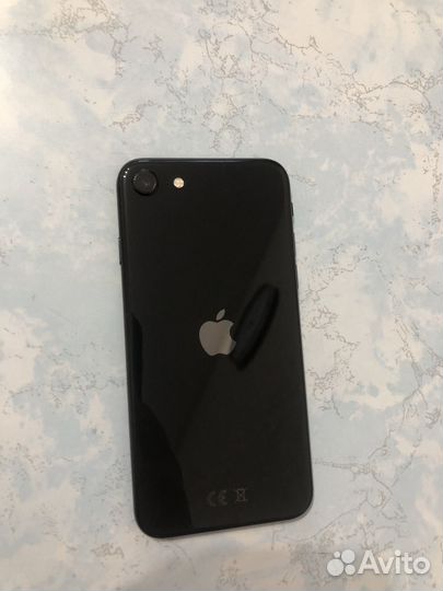 iPhone SE (2020), 128 ГБ
