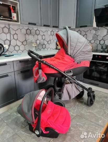 Коляска zippy 3 в 1