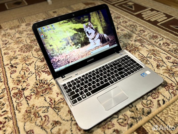 Отличный Ноутбук Samsung core i3/6гб/500гб
