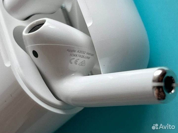 Airpods 2 правый наушник новый оригинальный