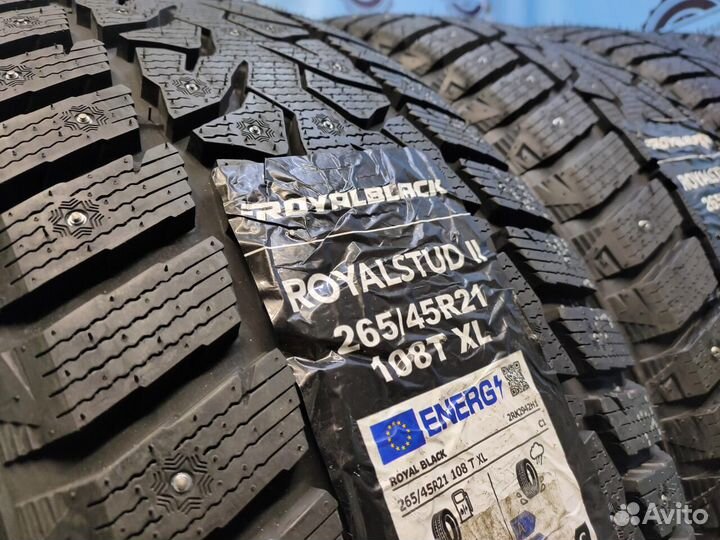 Royal Black Royal Stud II 265/45 R21 108T