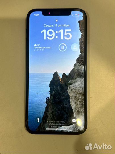 iPhone 12, 64 ГБ
