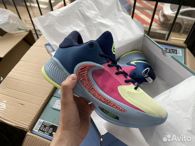 Баскетбольные игровые кроссовки Nike freak 4 40-46