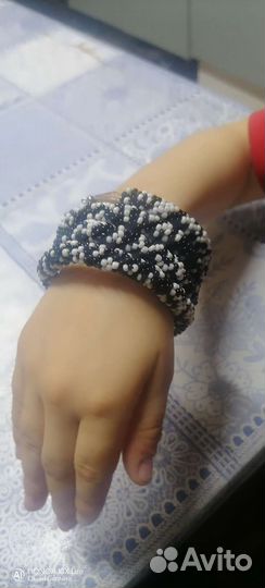 Браслет из бисера