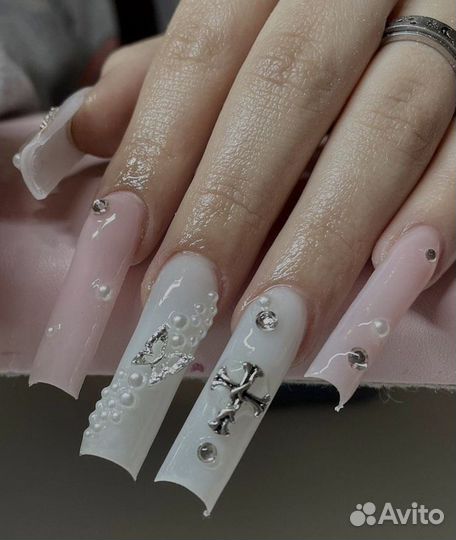 Мастер маникюра