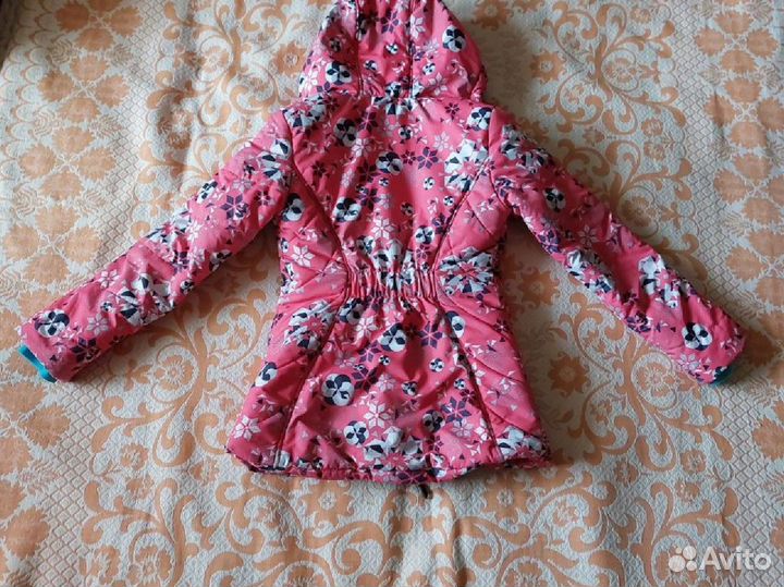 Зимняя куртка для девочки 140