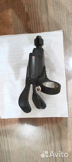 Манетка Shimano Deore 11s неисправная