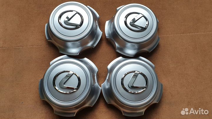 Заглушки литых дисков колпачки Lexus 135мм