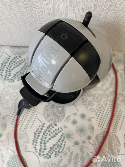 Капсульная кофемашина dolce gusto