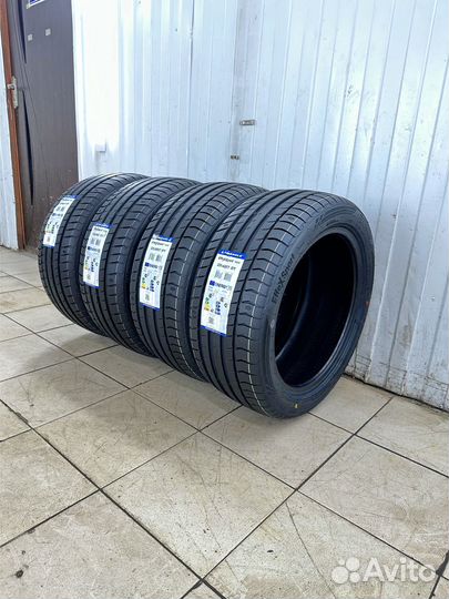 Triangle EffeXSport TH202 245/45 R20 и 275/40 R20 106Y