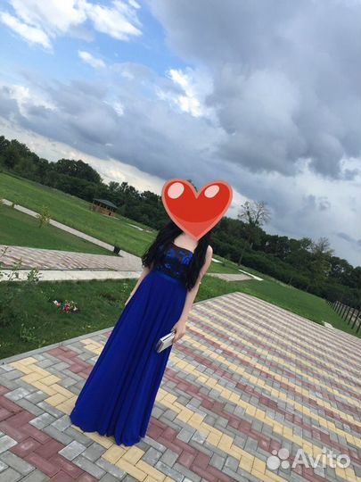 Вечернее платье