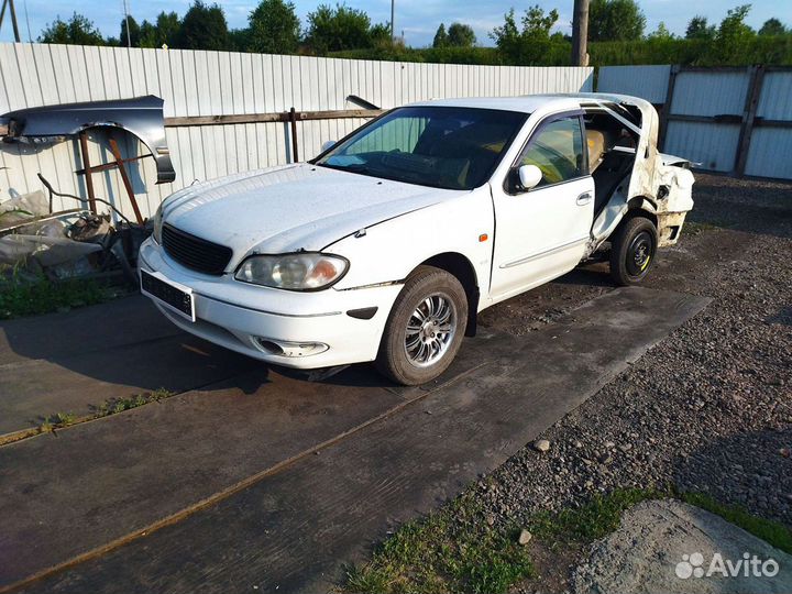 Nissan cefiro а33 продается по запчастям