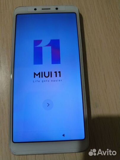 Xiaomi Redmi 6, 3/32 ГБ