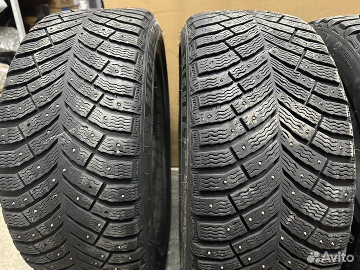 Michelin X-Ice North 4 235/40 R19 96H