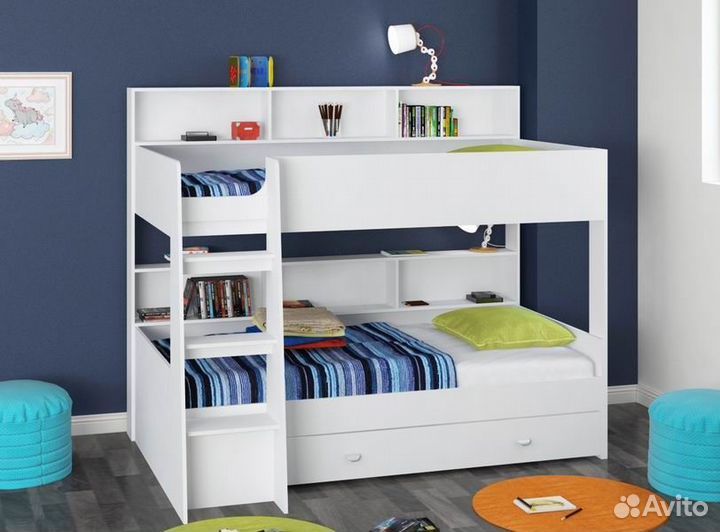 Двухъярусная кровать много вариантов расцветки