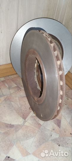 Передние тормозные диски на ларгус