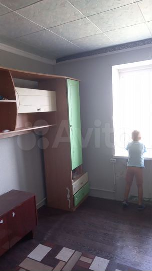 Комната 12 м² в 6-к., 4/5 эт.