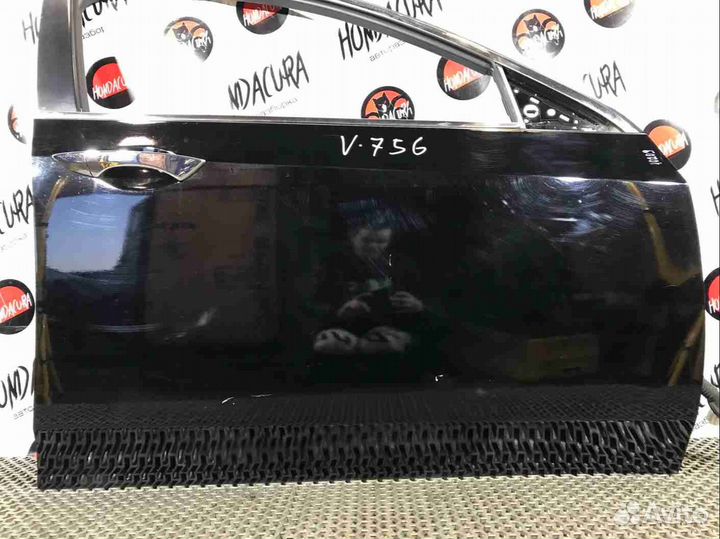 Дверь передняя правая Acura TSX